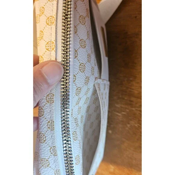 Belt Bag Fanny Pack Crossbody Bag Waist White Gold Adjustable Strap Zip Closure - Picture 7 of 10